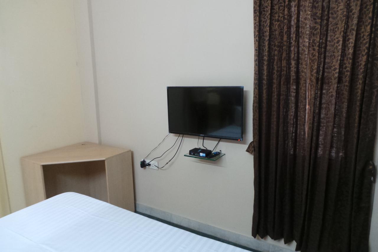 White House Hotel Bangalore Exteriör bild
